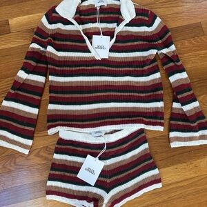Stylish V-Neck Sweater Set - Red, Green, White
